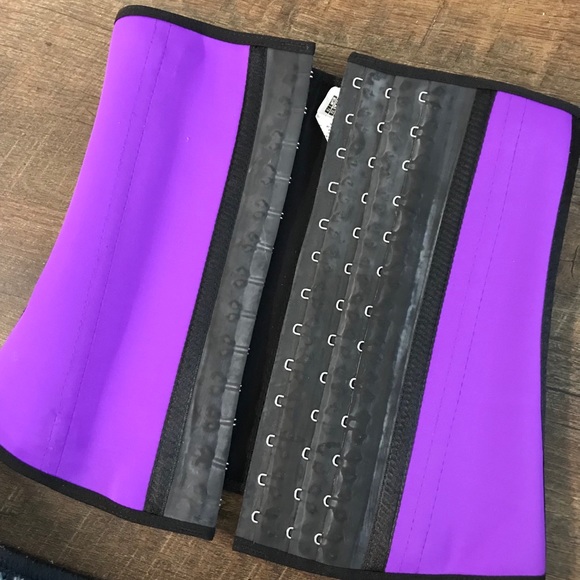Ana Chery Waist Trainer (brand new) - Picture 1 of 3